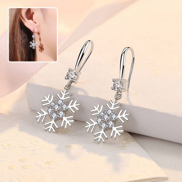 Christmas Snowflake Earrings